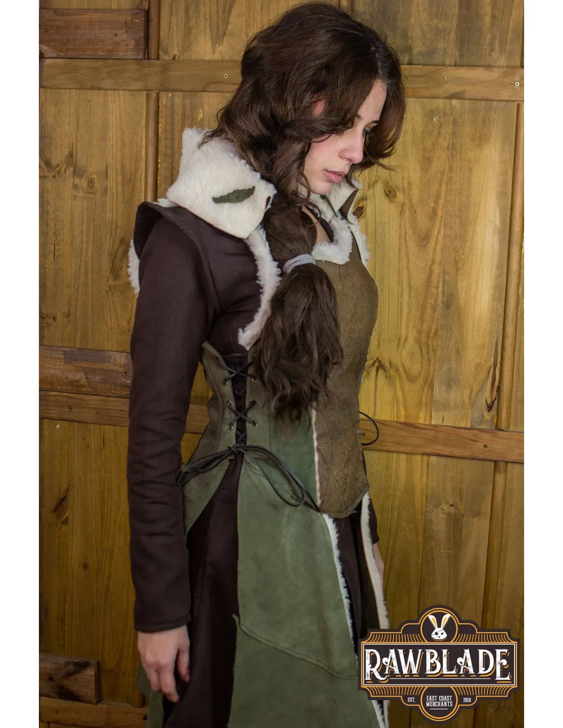 ABRIGO MEDIEVAL MUJER ELISABETA EN PIEL  VERDE