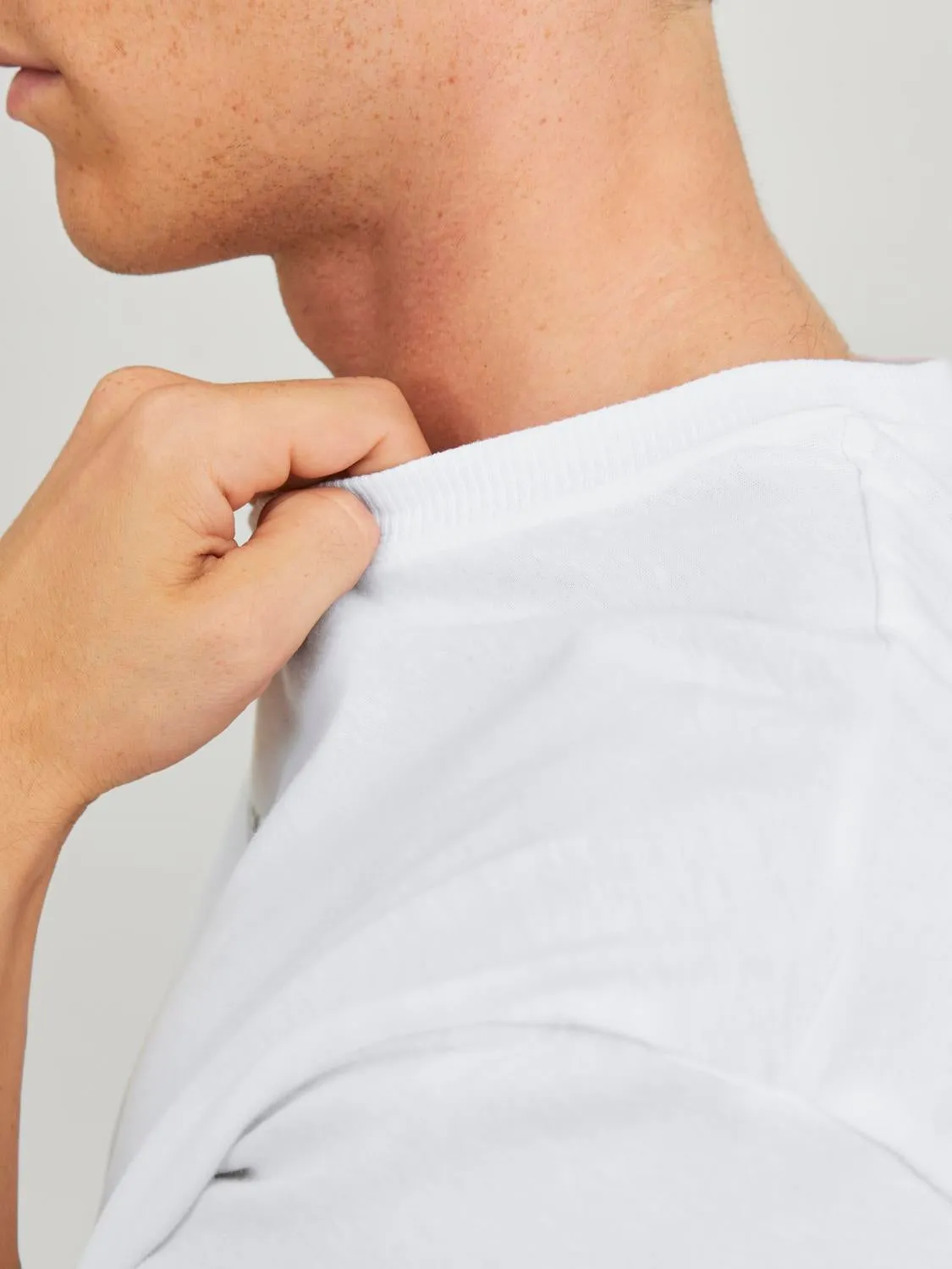 Camiseta Logotipo Cuello redondo | Blanco | Jack & Jones®