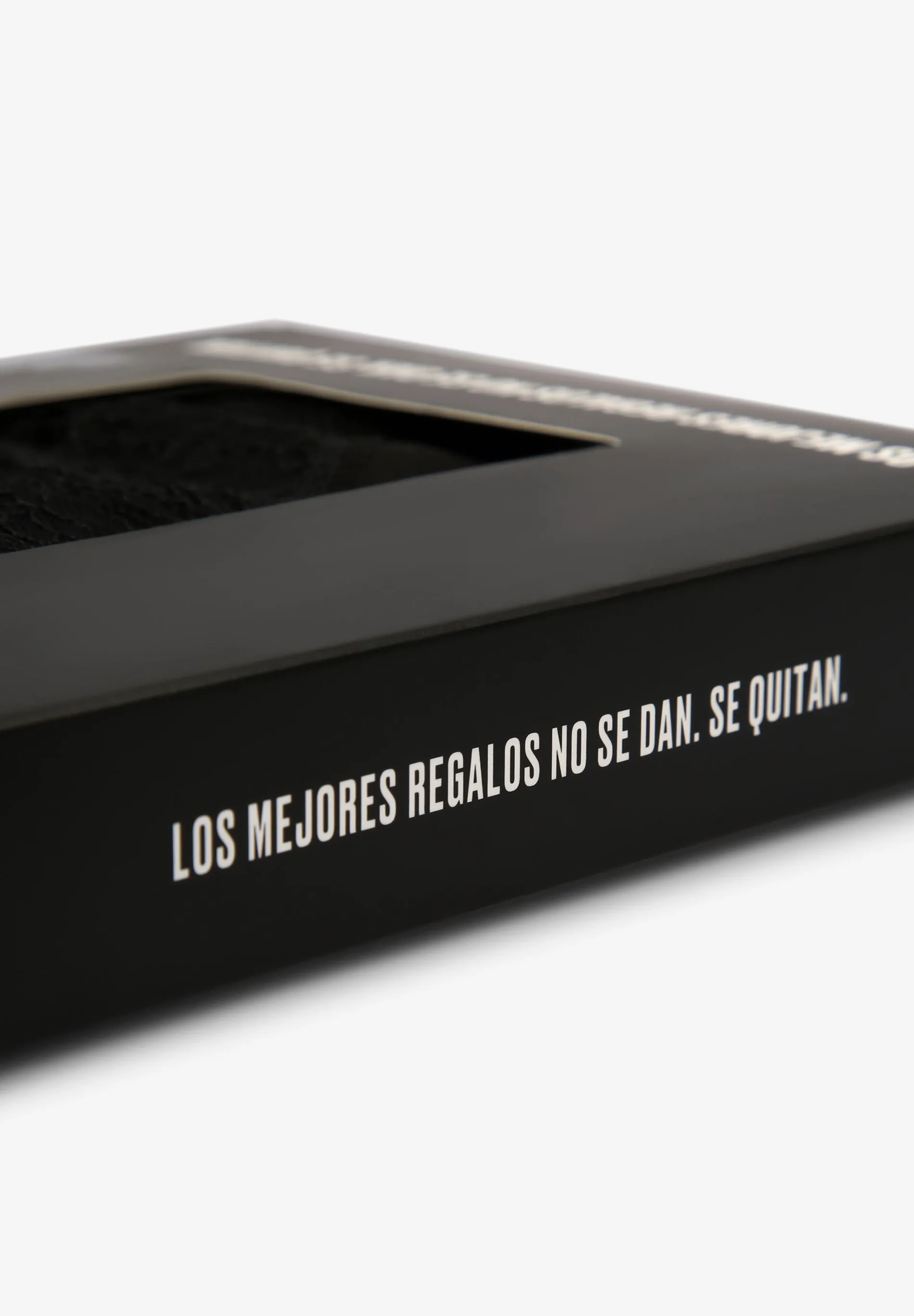 CAMISÓN SATINADO EDICIÓN NAVIDAD