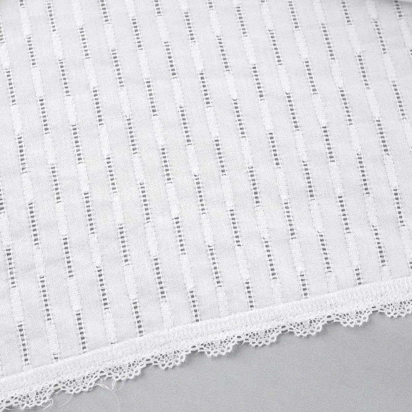 Camisón blanco con corte en escote