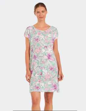 Camisón mujer manga caída fondo verde con flores lilas y rosas