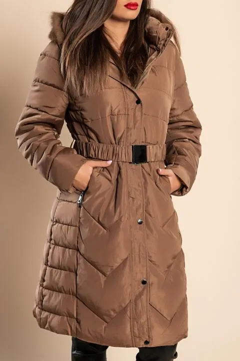 Chaqueta acolchada más larga con capucha talla grande, camel
