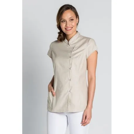 Chaqueta beige con trevillas