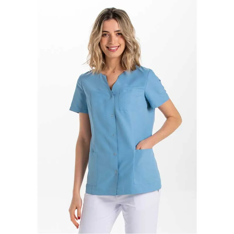 CHAQUETA ENTALLADA CON CORCHETES AZUL DENIM CUELLO LLAVE  DYNEKE