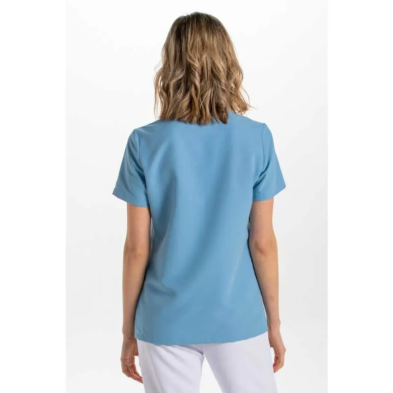 CHAQUETA ENTALLADA CON CORCHETES AZUL DENIM CUELLO LLAVE  DYNEKE