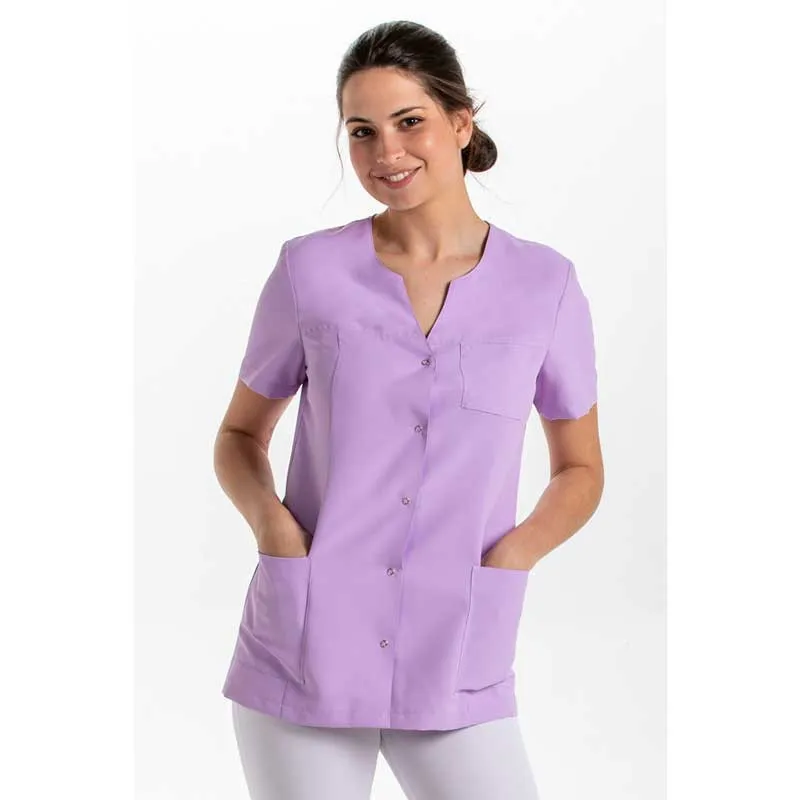 CHAQUETA ENTALLADA CON CORCHETES LILA CUELLO LLAVE  DYNEKE