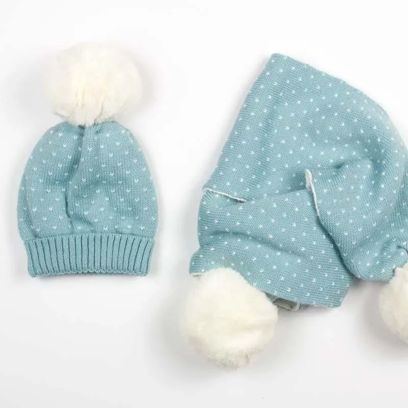 Conjunto gorro y bufanda punteado azul ocean