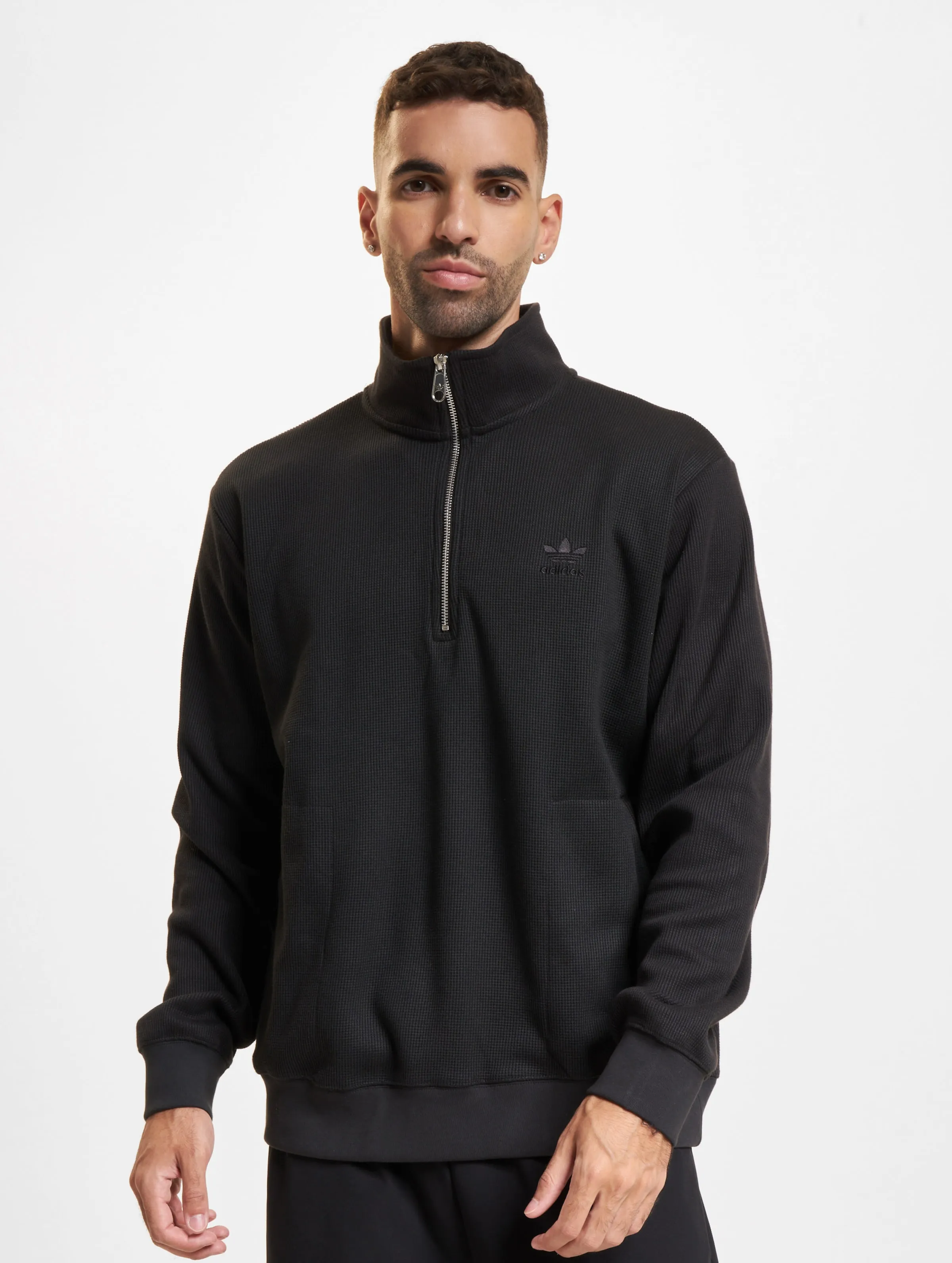 Essential 1/2 Zip
