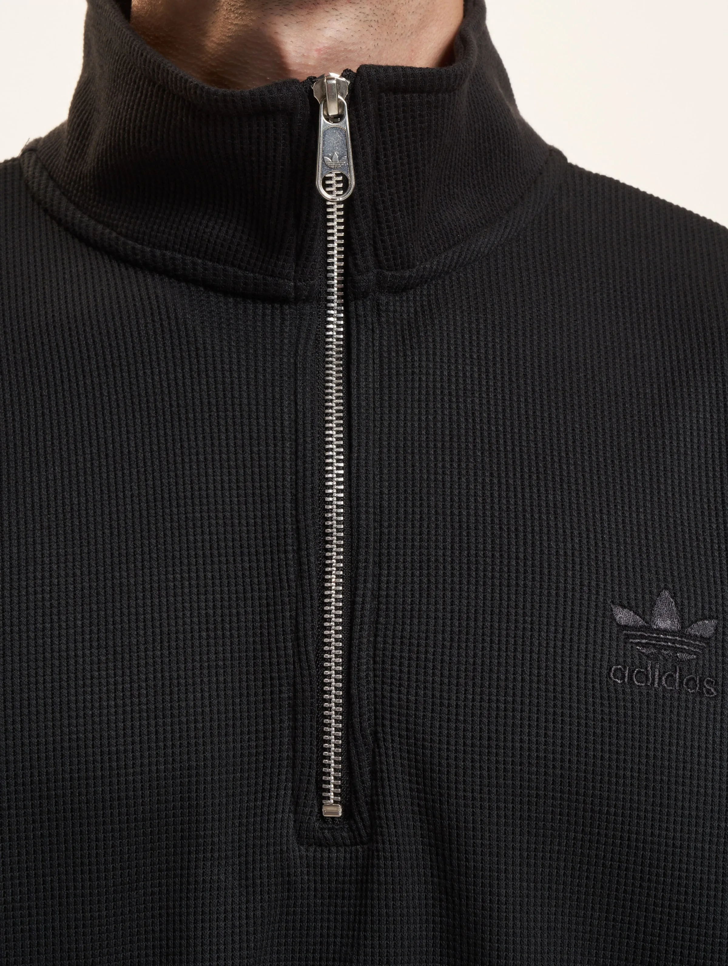 Essential 1/2 Zip