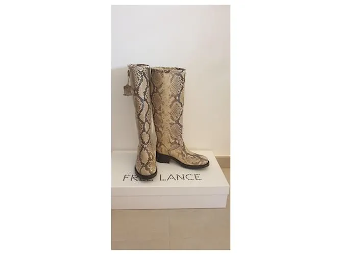 FREE LANCE MOTORISTA 4 GERONIMO  ESTAMPADO DE SERPIENTE BEIGE 