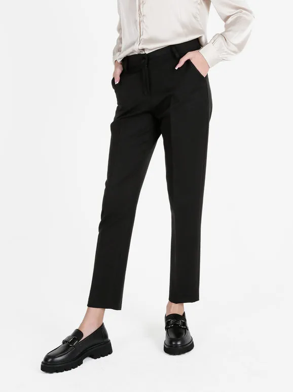 Frenetika Pantalón pitillo clásico de mujer.