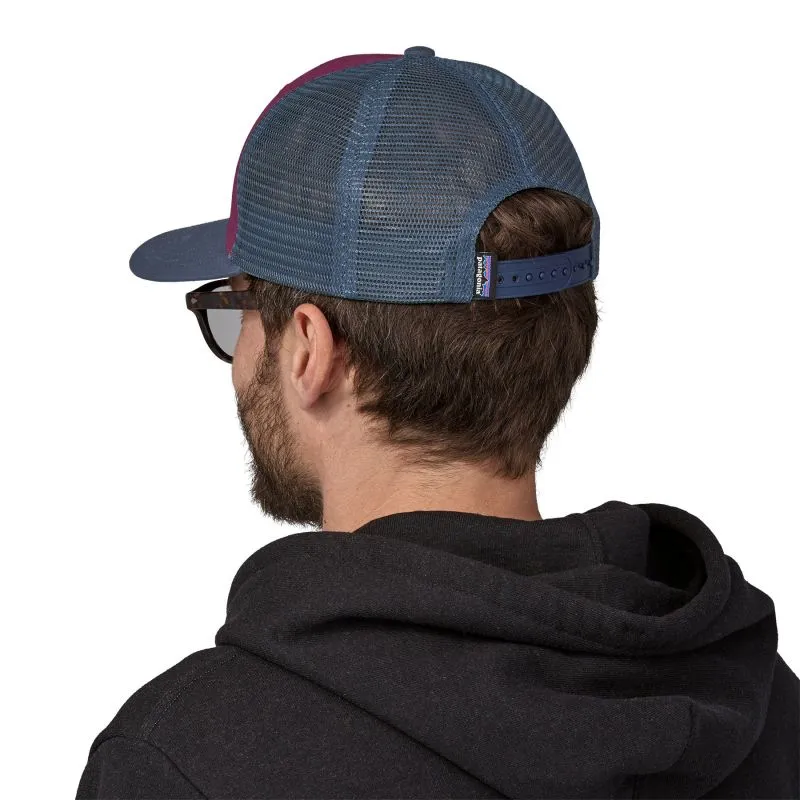 GORRA PATAGONIA P6 LOGO TRUCKER (NIGHT PLUM)