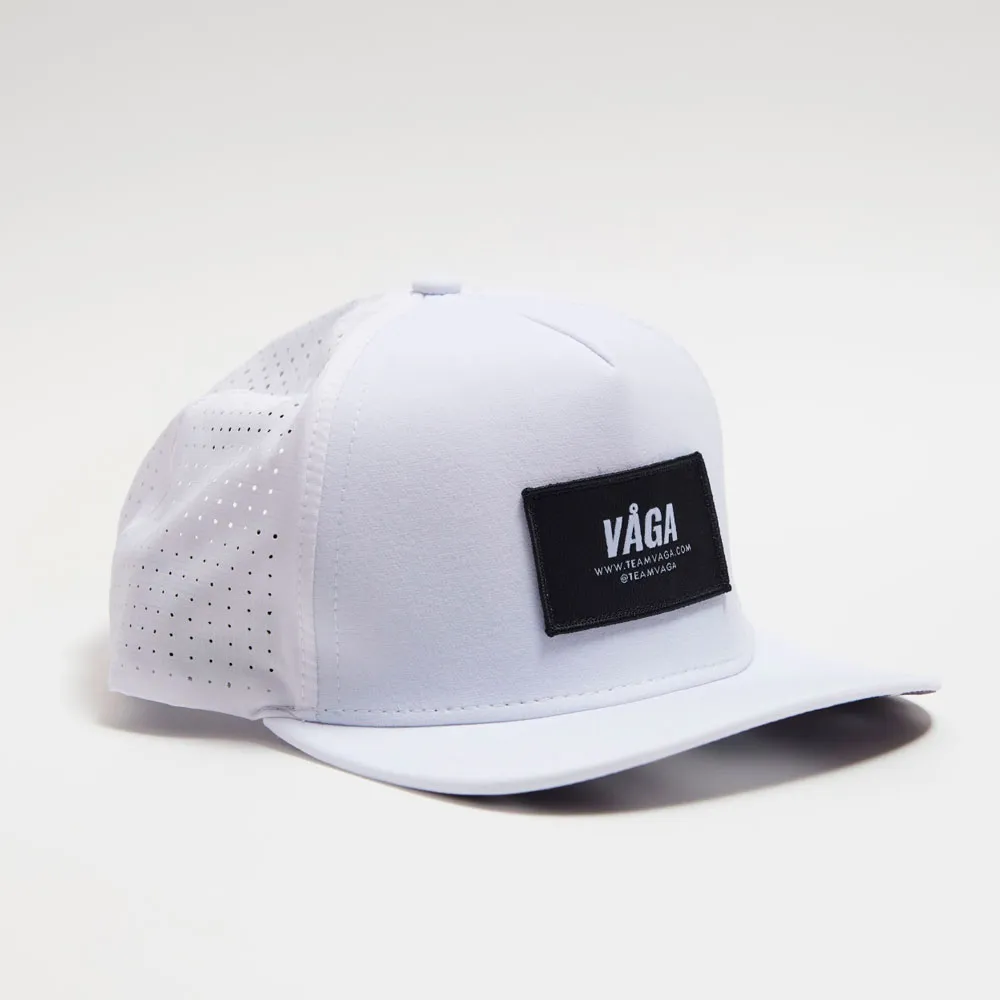GORRA TRUCKER VÅGA WHITE / CHARCOAL GREY / NAVY / BLACK