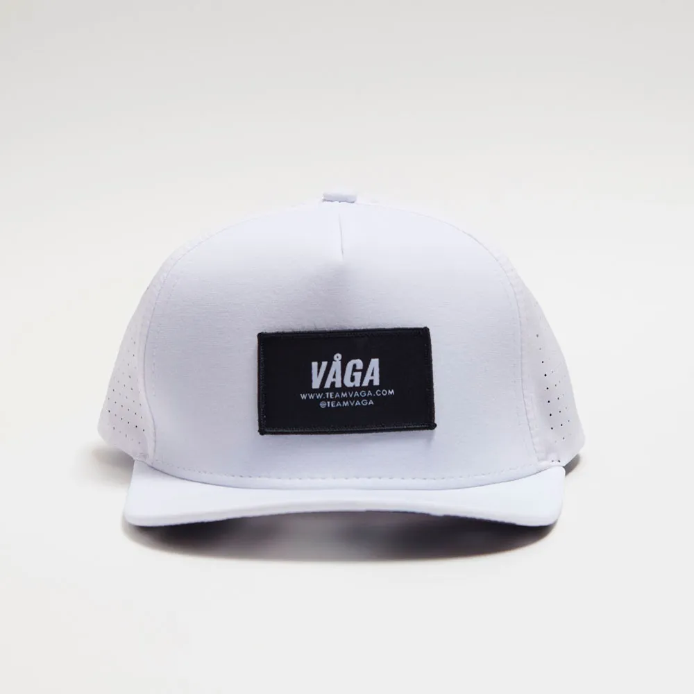 GORRA TRUCKER VÅGA WHITE / CHARCOAL GREY / NAVY / BLACK