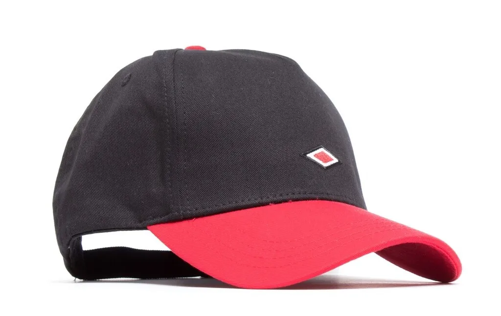 Gorra Umbro Black / Red