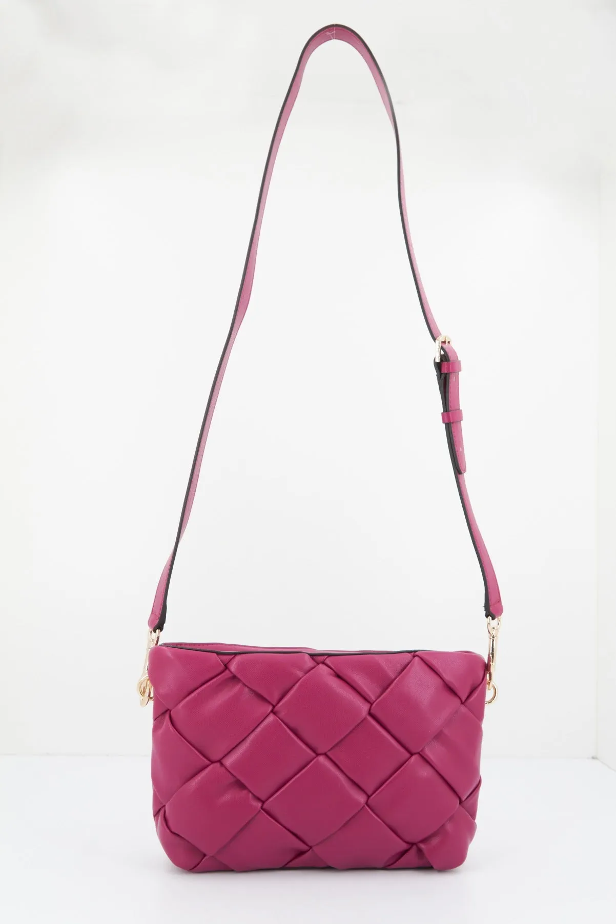 GUESS ZAINA CROSSBODY ZIP