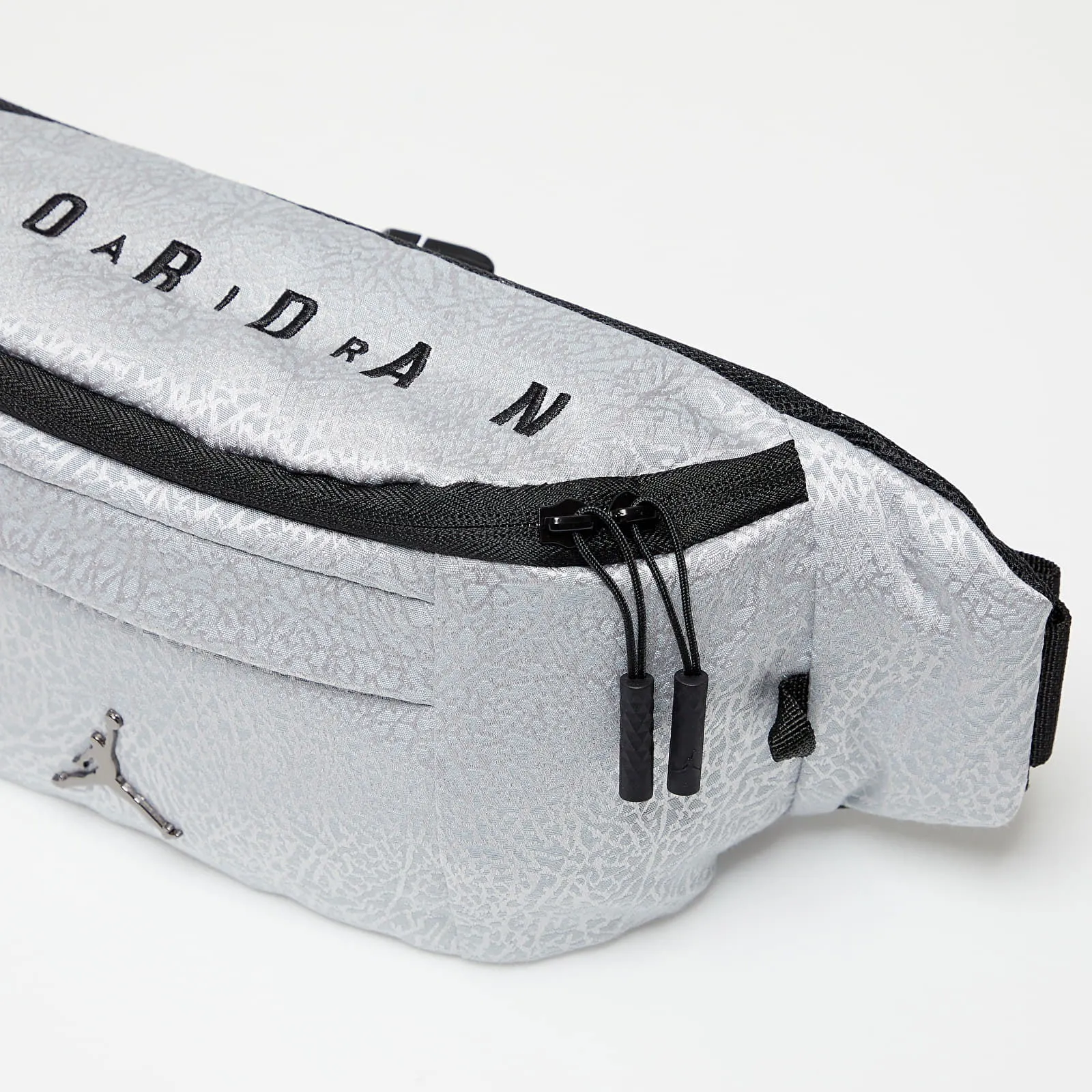 Jordan Ele Jacquard Crossbody