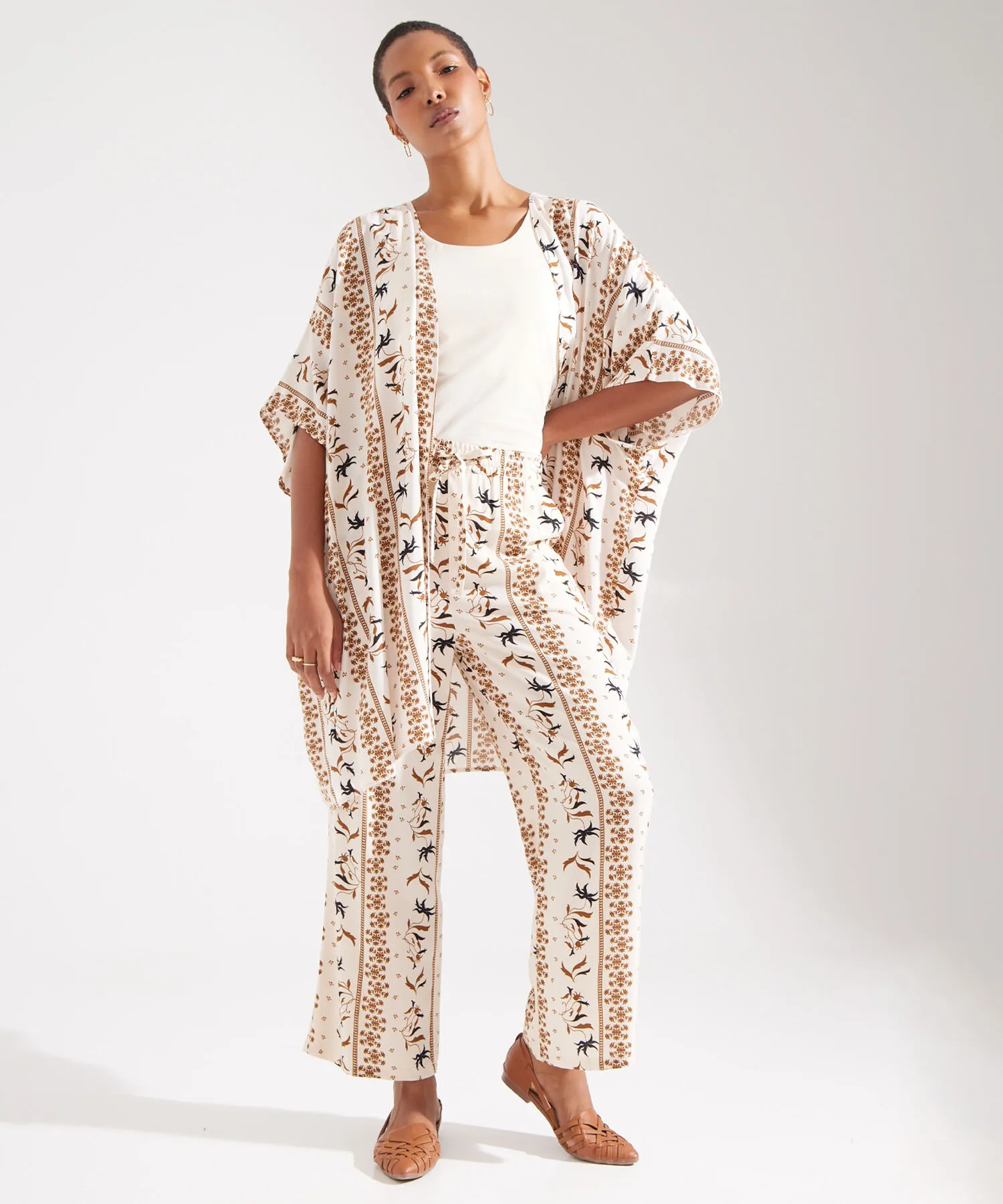 KIMONO LARGO CON ESTAMPADO