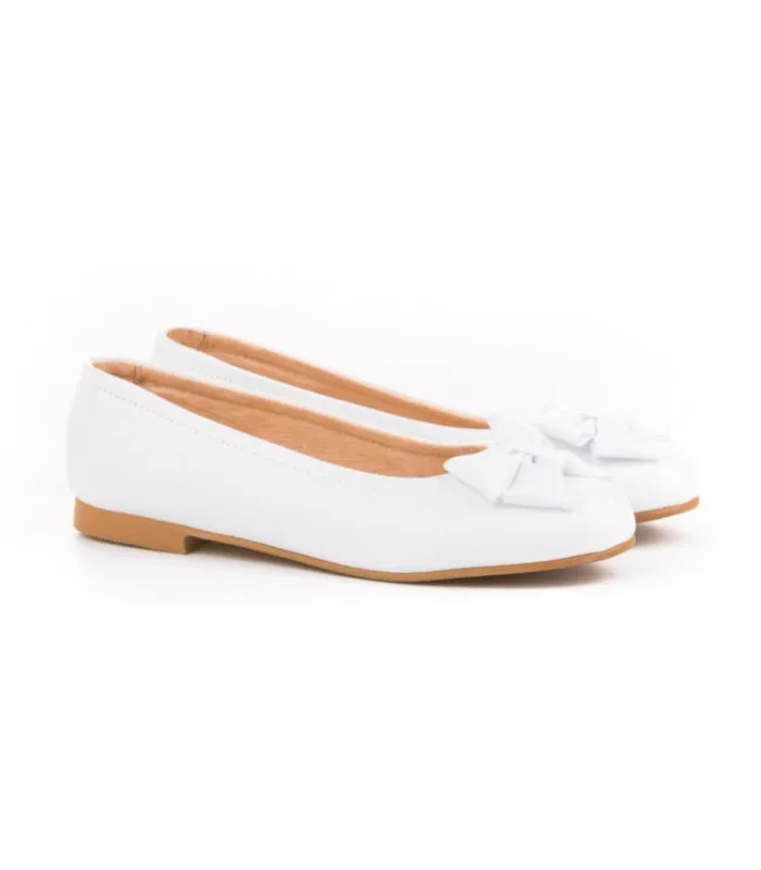 Manoletina piel blanca con lazo