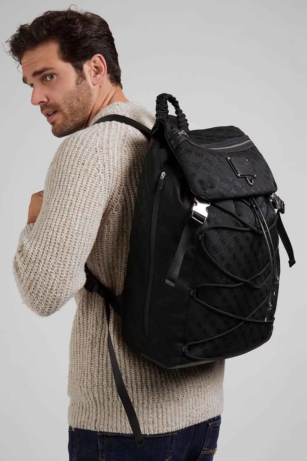 Mochila para hombre de Guess Acc – HMSAJA P1405