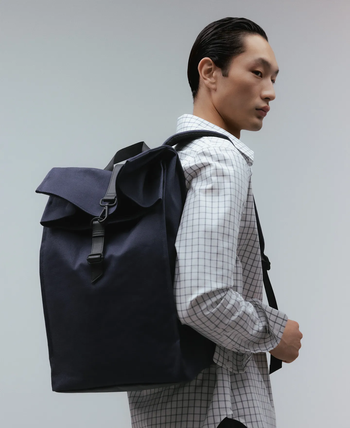 Mochila rectangular azul marino hombre