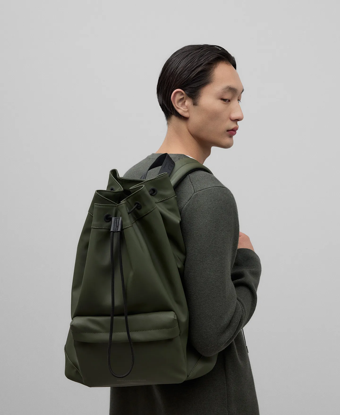 Mochila saco poliéster reciclado hombre