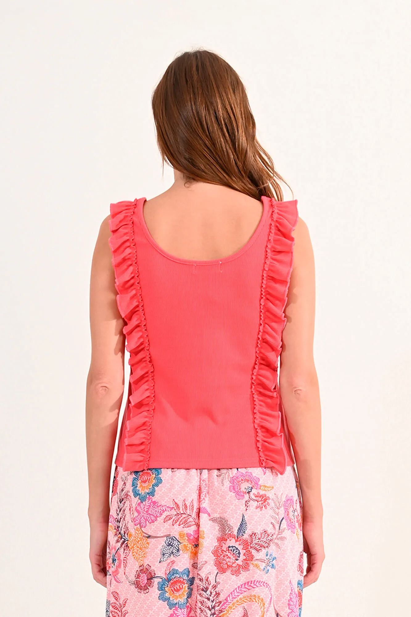Molly Bracken Top de mujer sin manga con volantes