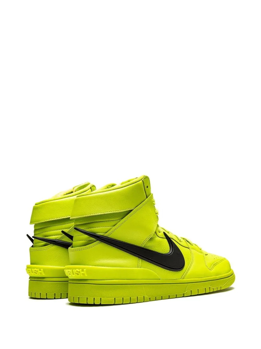 N3700 tenis Dunk High Atomic Green de Nike x AMBUSH