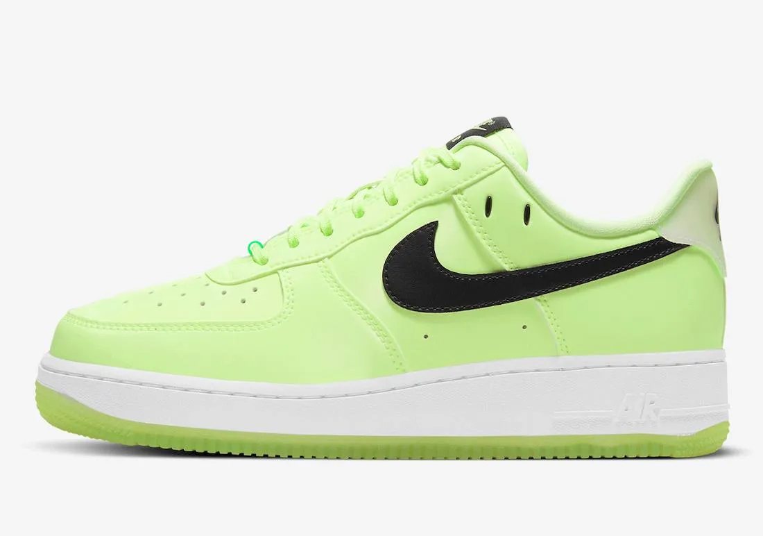 N370O Nike Air Force 1 ‘Have A Nike Day’ Glow in the Dark