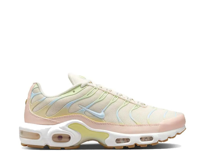 Nike Air Max Plus W Crimson Tint