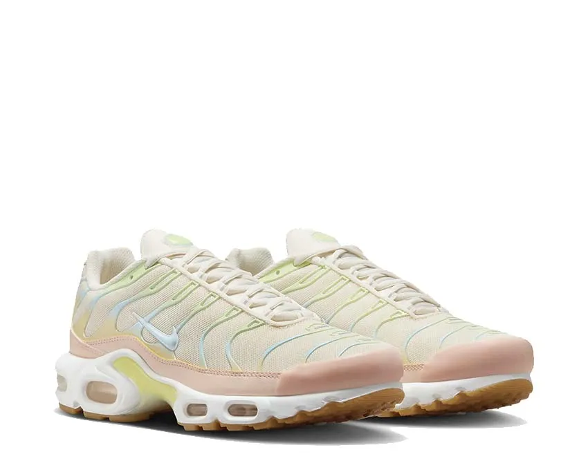 Nike Air Max Plus W Crimson Tint
