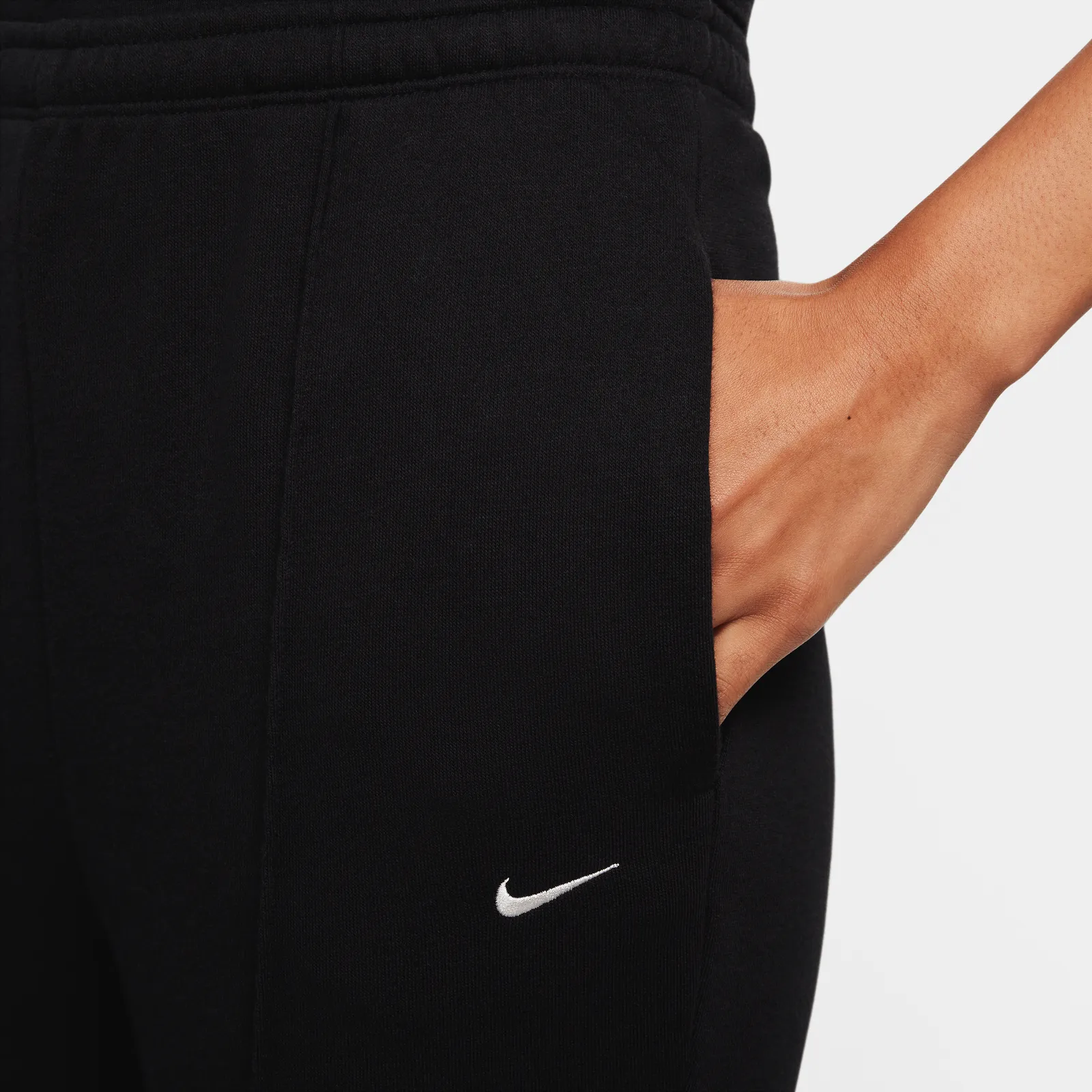 Nike Sportswear Chill