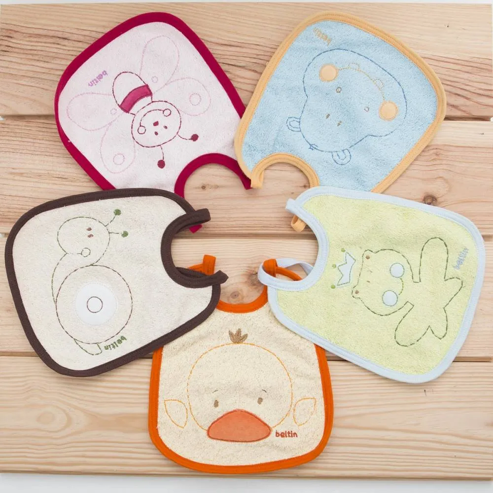 Pack de cinco baberos inpermeables FAUNA