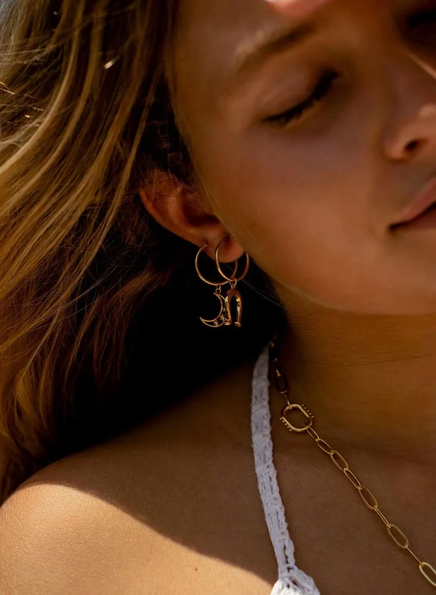 Pendientes aros con colgantes estilo motivo herradura