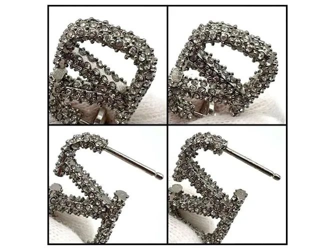 Pendientes de mujer Valentino con firma de logo V 