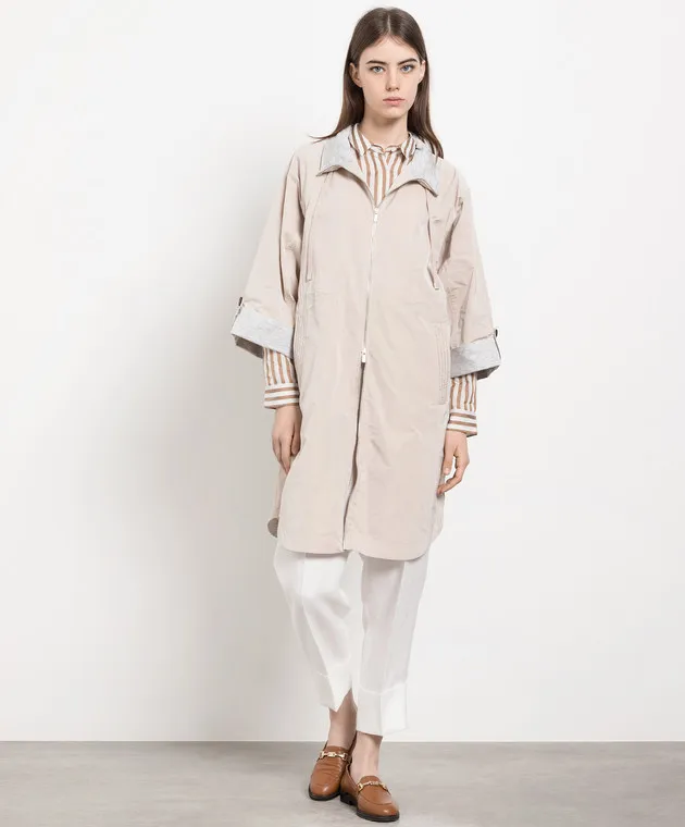 Peserico Beige raincoat with monil chain