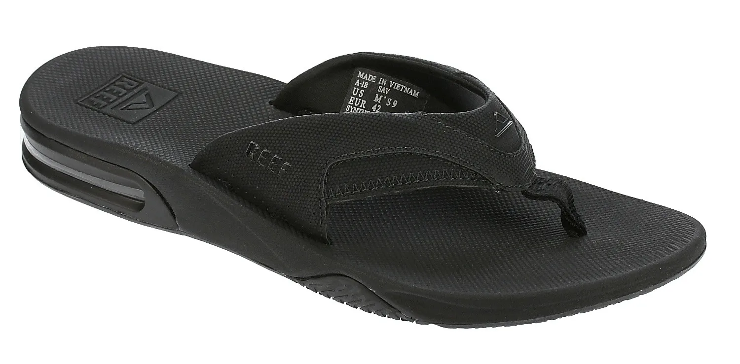 PETARDOS REEF FANNING  ALL BLACK