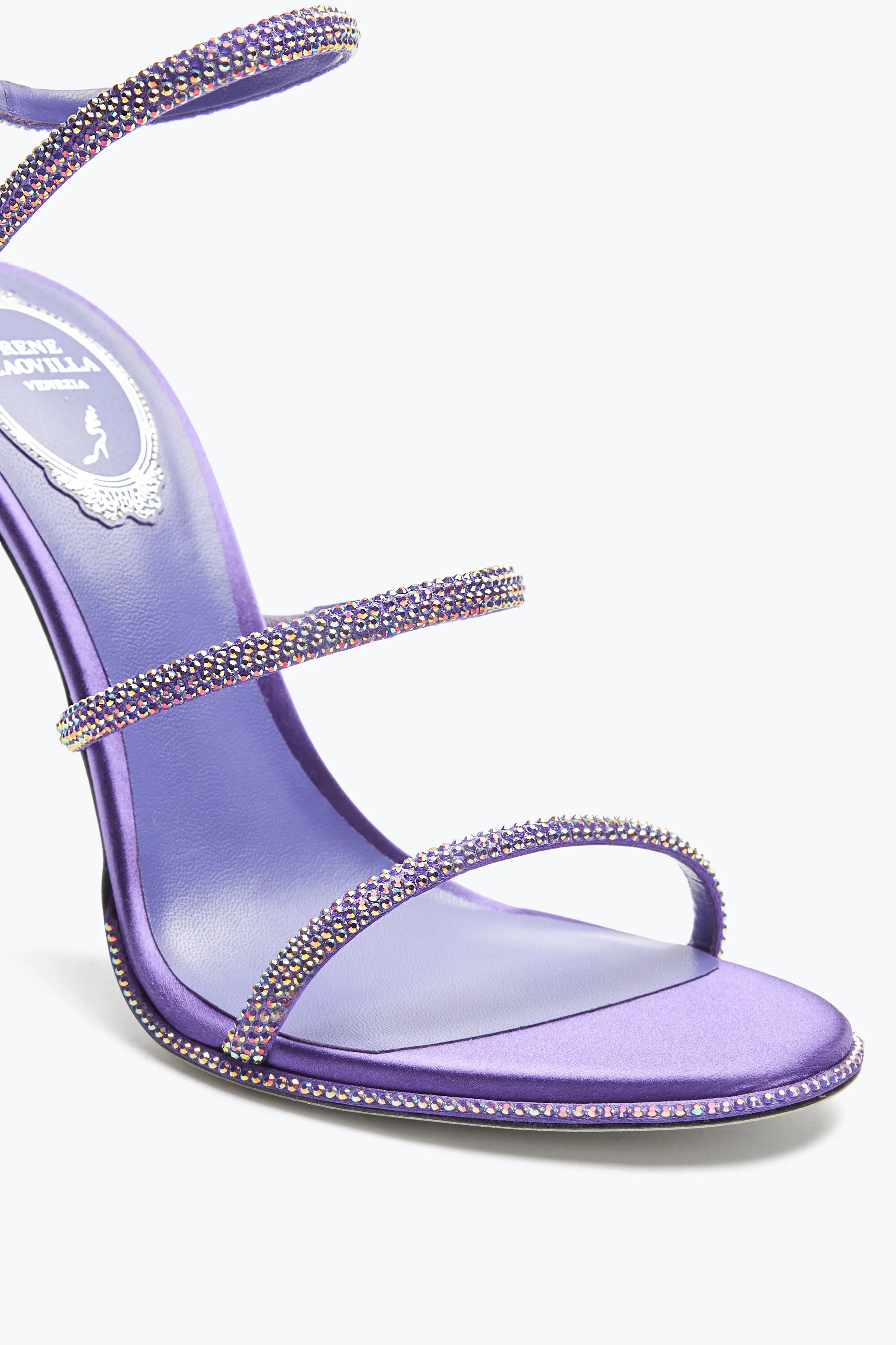 Sandalia Cleo morada con cristales 105