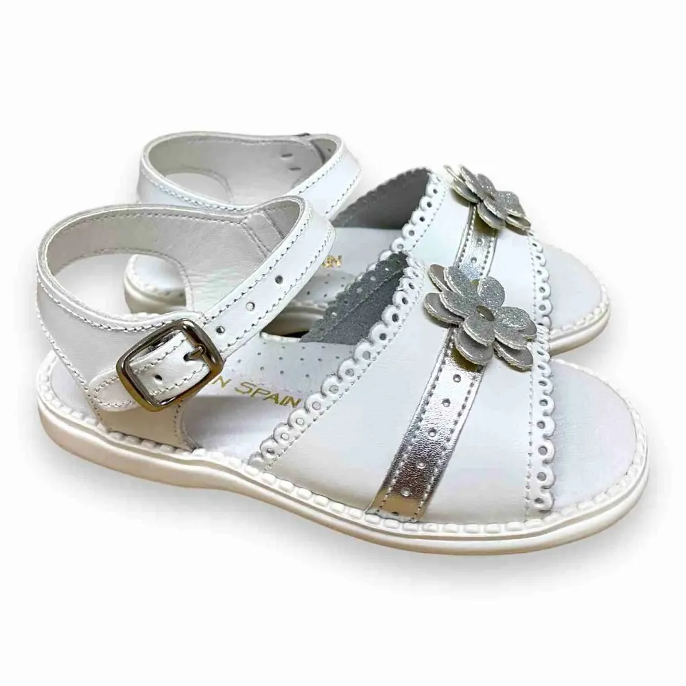 Sandalias Niña Blanca Piel Flor Plata