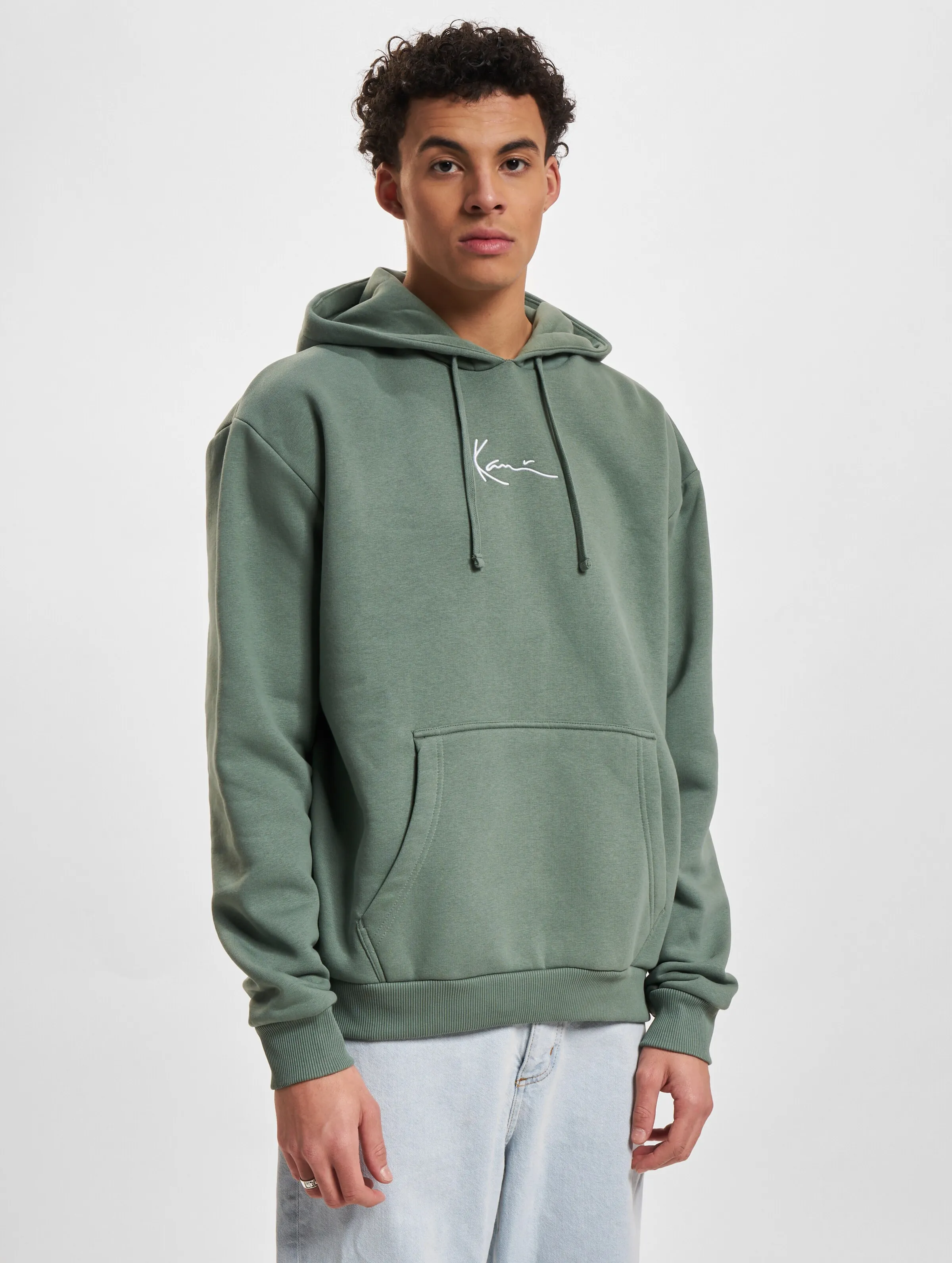 Small Signature Essential 