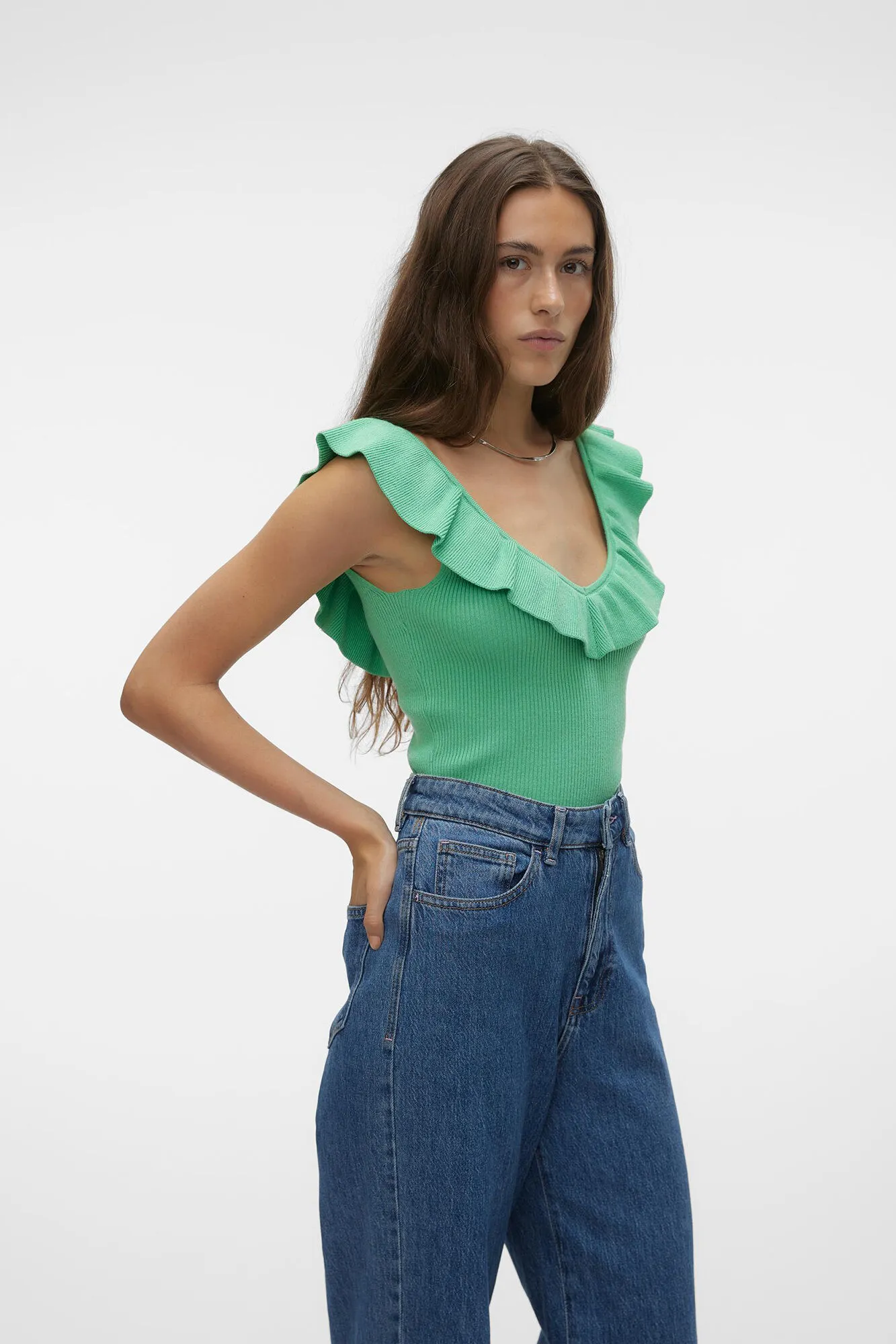 Vero Moda Top escote con volante