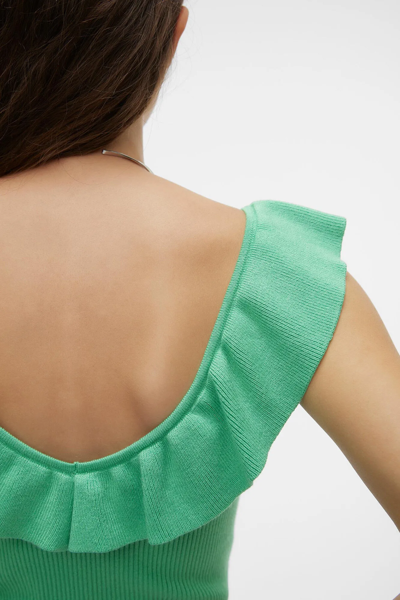 Vero Moda Top escote con volante