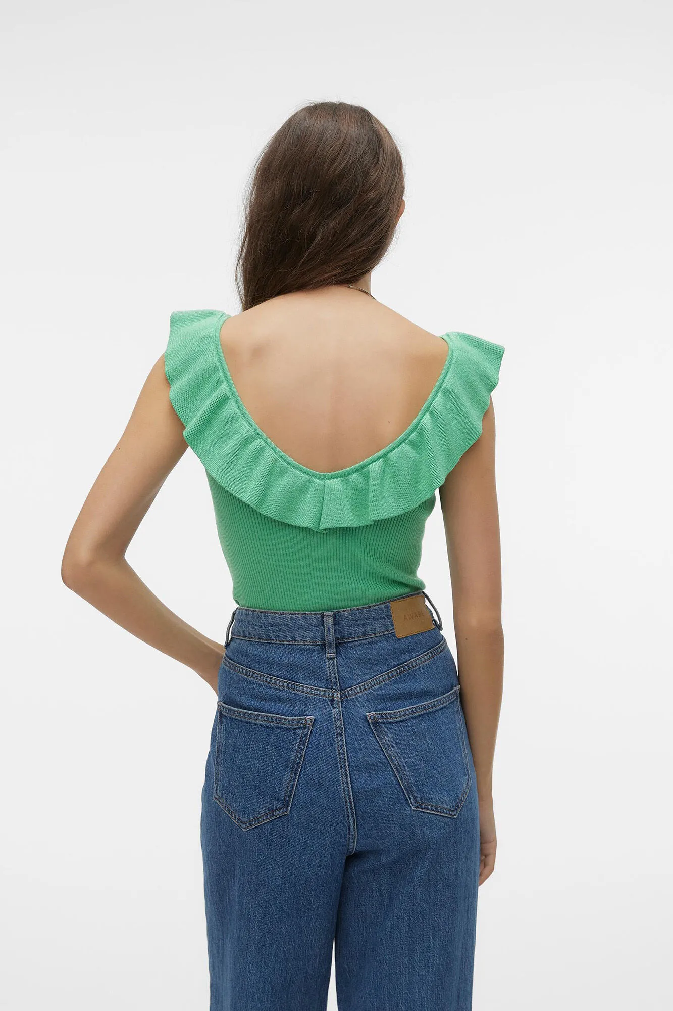 Vero Moda Top escote con volante