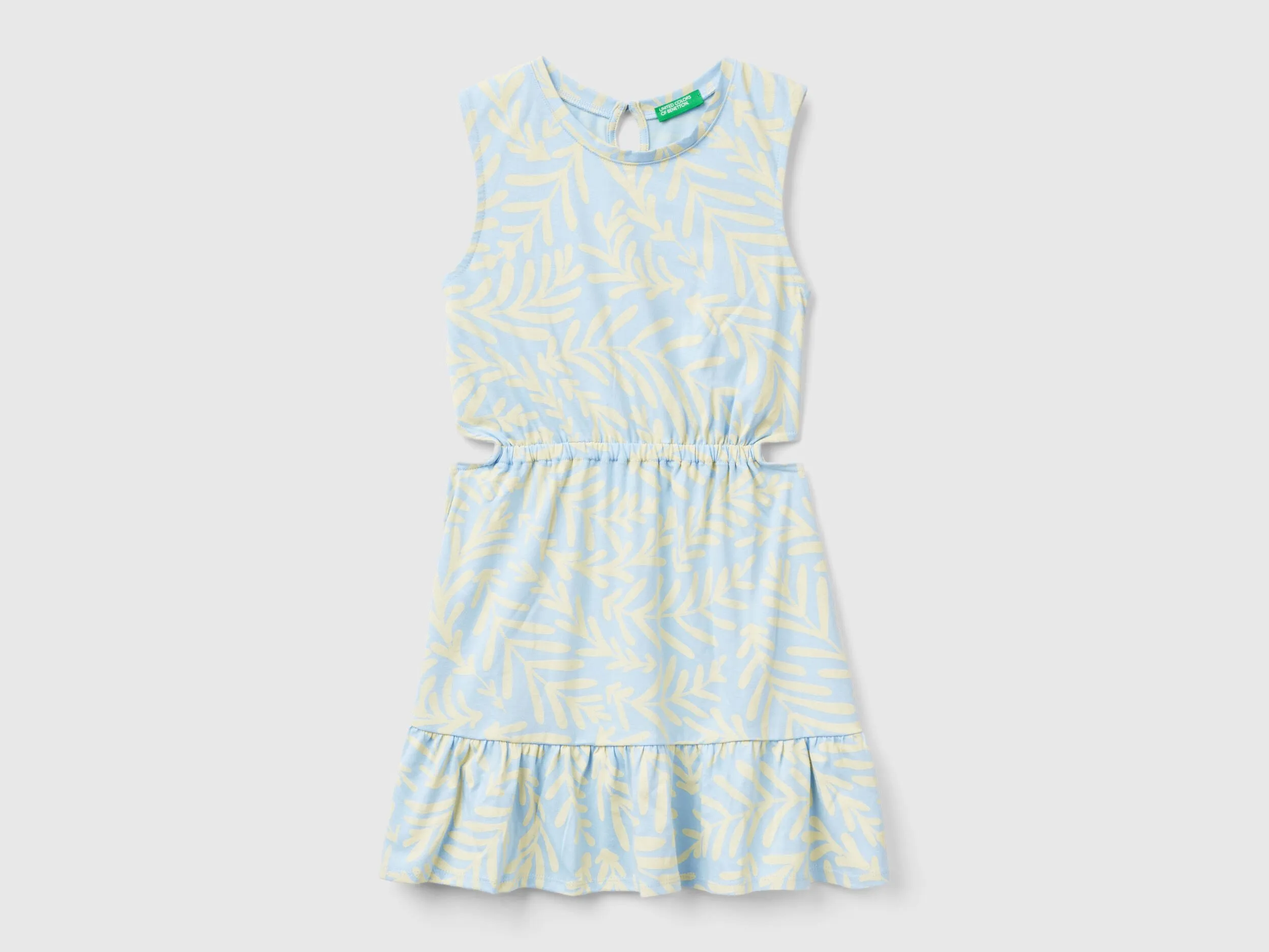 Vestido celeste con estampado tropical