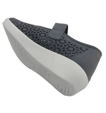 Zapatilla merceditas mujer Doctor Cutillas en azul