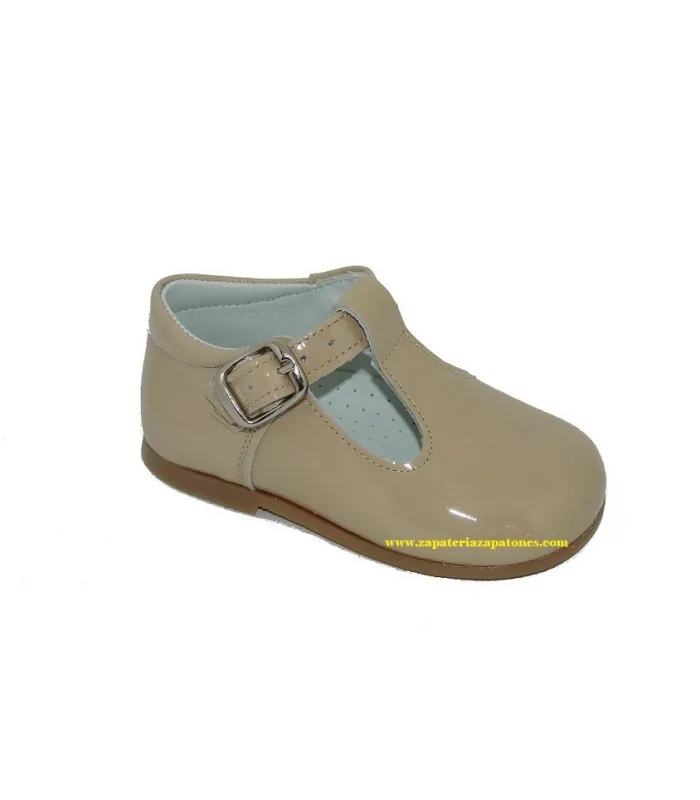 Zapato pepito charol arena