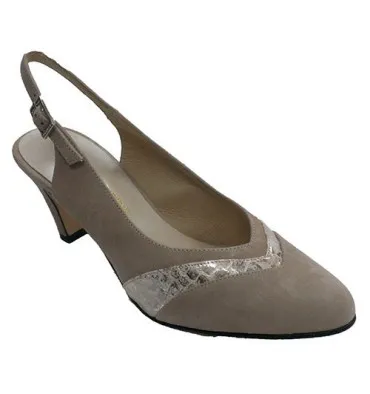 Zapato vestir mujer abierto detrás Trebede en nudé
