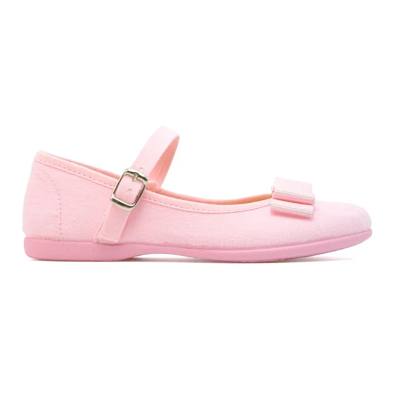 Zapatos de niña en lona con lazo